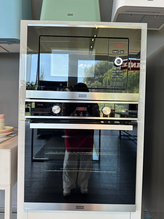 Horno Eléctrico SMART HYDRO Franke FSM 86 H XS con Anafe a Gas 4 hornallas