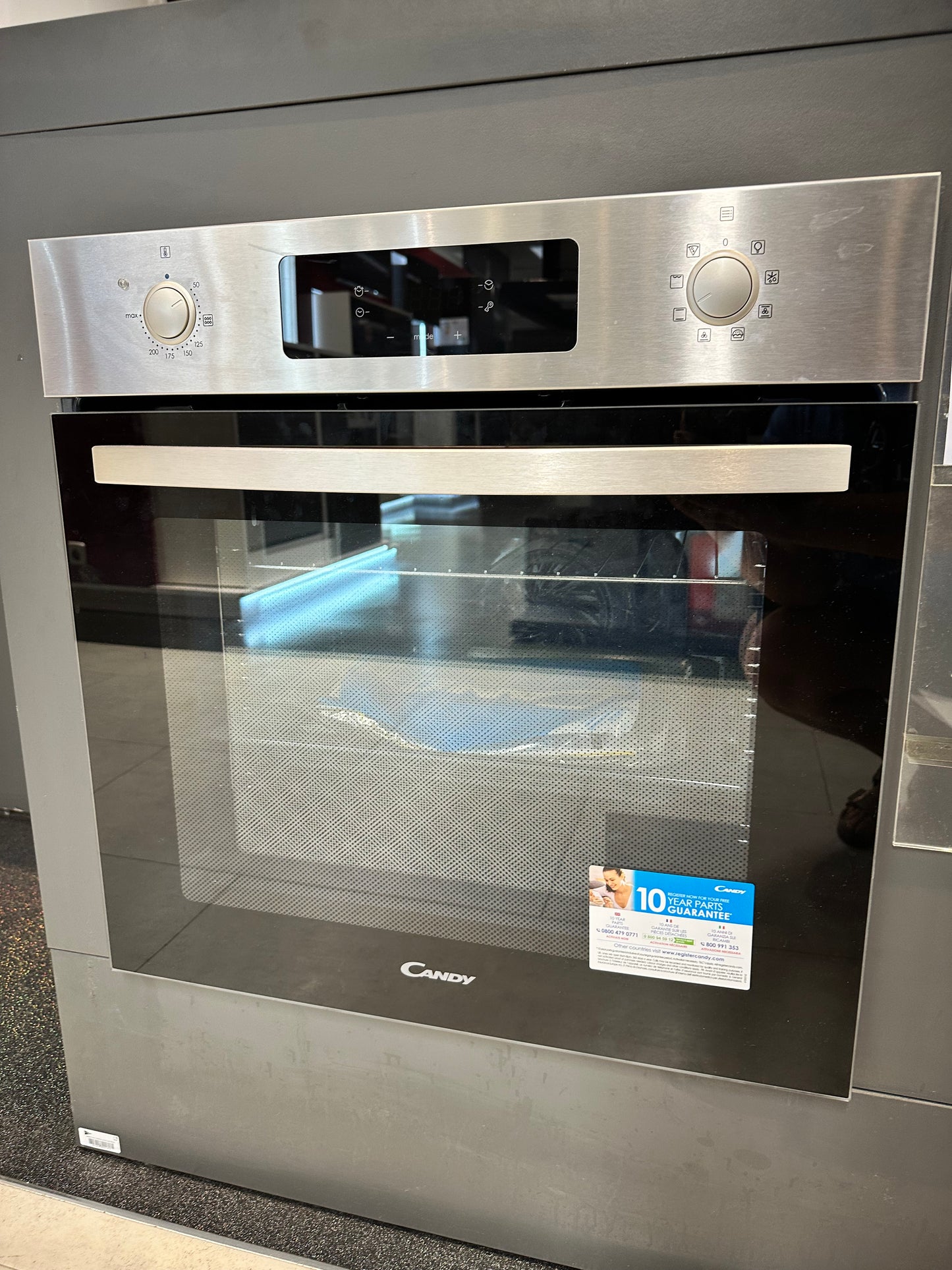 Candy Anafe vitrocerámico 60cm + horno eléctrico 65lts