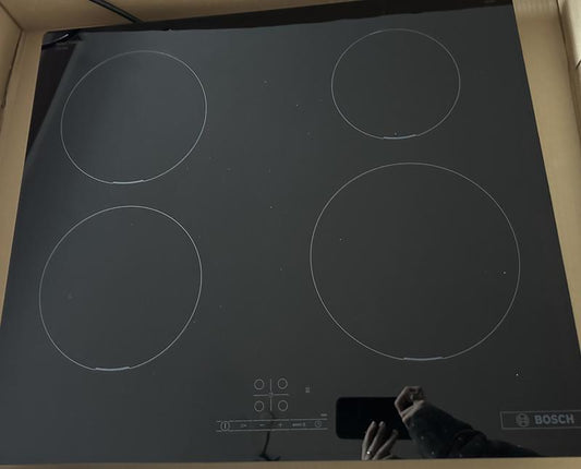 Placa de inducción Bosch negra sin marco integrable con superficie vitrocerámica lisa