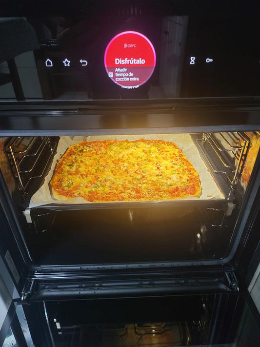 Horno empotrable Bosch HRG7361B1 Serie 8 con vapor y freidora de aire – 71 litros, pantalla táctil y Home Connect