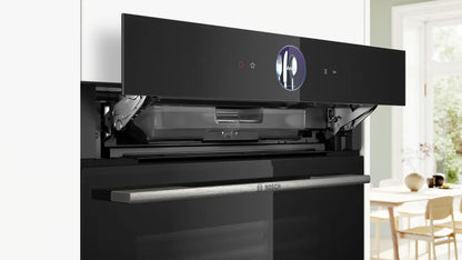 Combo Bosch: Horno Serie 8 HRG7361B1 con Vapor y Airfry + Microondas BEL554MS0