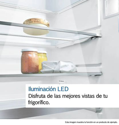Heladera integrable Bosch 177.2 x 54.1 cm Puerta deslizante KIV86VSE0