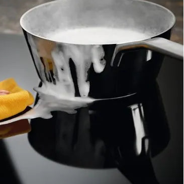 Anafe a Inducción Electrolux IE60P 4 Zonas | Unicook, Turbo y Vidrio Ultra Resistente