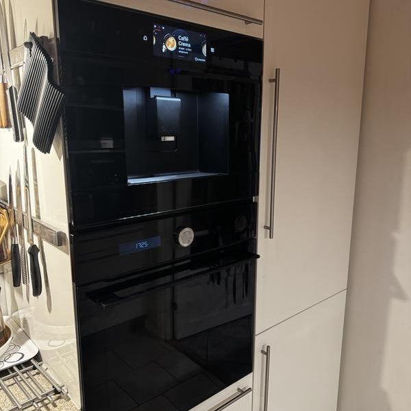 Cafetera Integrable Bosch CTL7181B0 Serie 8 | 19 Bares Negro Automática