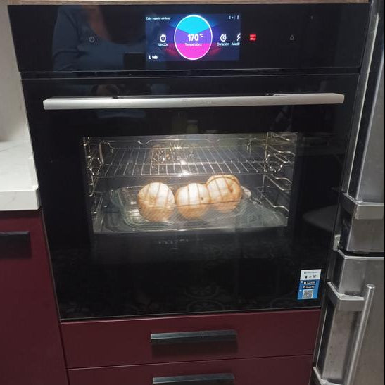 Horno Bosch HRG7784B1 Serie 8 | Vapor Añadido + Pirólisis + AirFry 71L Negro con Termosonda