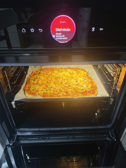 Horno empotrable Bosch HRG7361B1 Serie 8 con vapor y freidora de aire – 71 litros, pantalla táctil y Home Connect