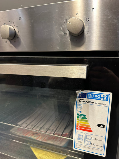 Horno eléctrico Candy negro con panel digital y puerta de vidrio para cocina moderna
