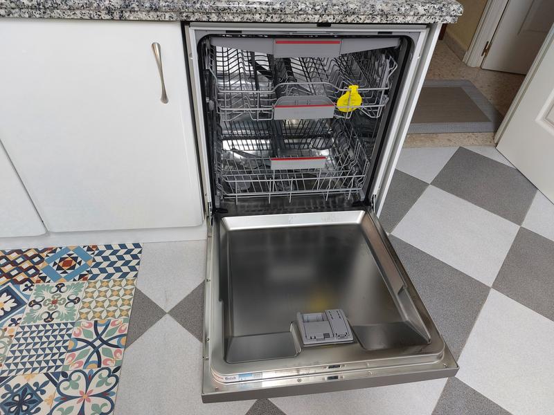 Lavavajillas Bosch SMS4EMI06E Serie 4 60cm | 14 Servicios Acero Antihuellas con AquaStop