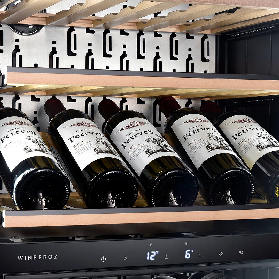 Cava de vinos PANELABLE - Built In - Triple Temperatura para 71 botellas
