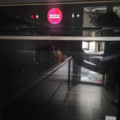 Horno empotrable Bosch HRG7361B1 Serie 8 con vapor y freidora de aire – 71 litros, pantalla táctil y Home Connect