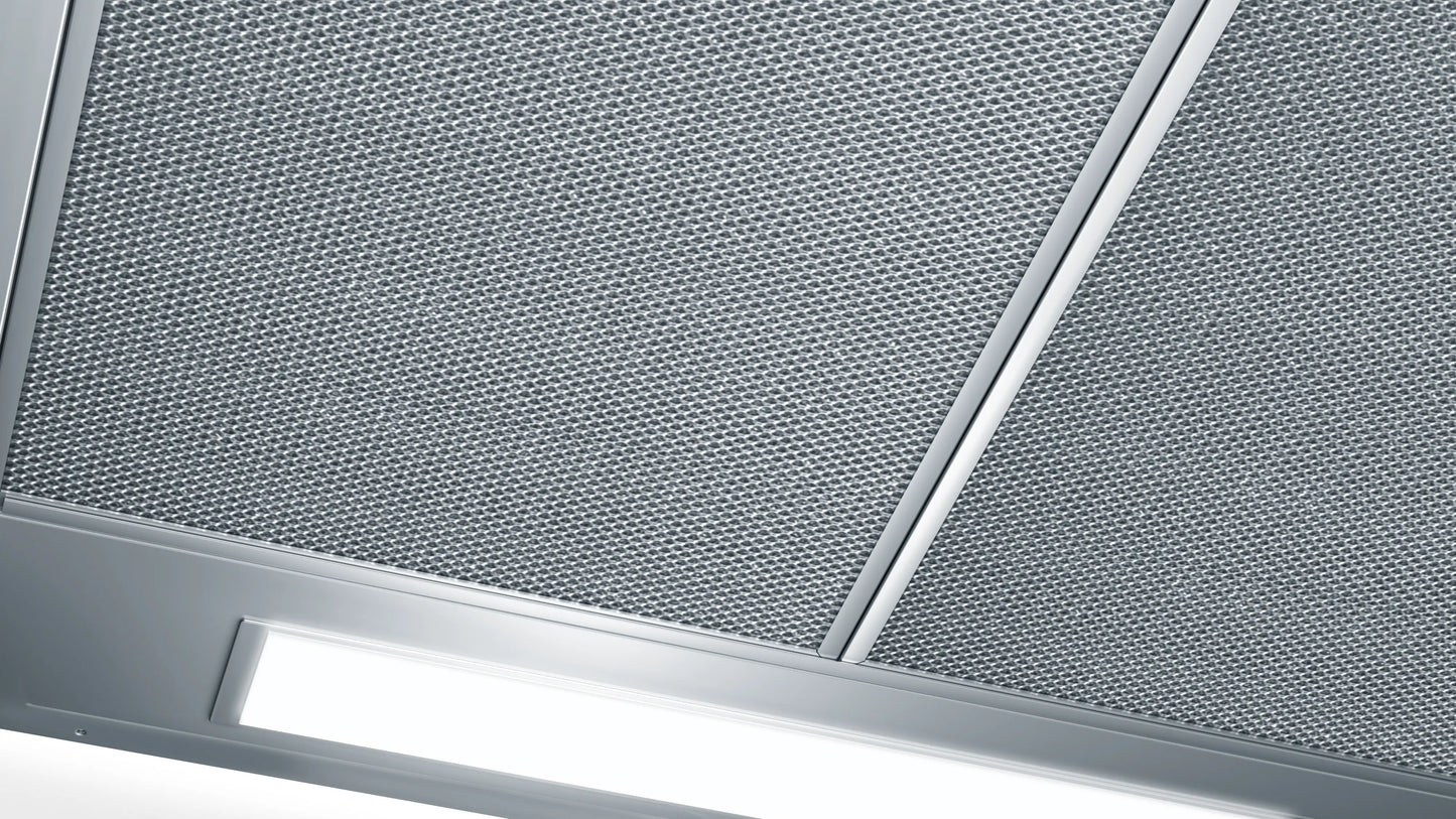 Vista lateral de la campana Bosch DUL63CC55 mostrando perfil bajo mueble