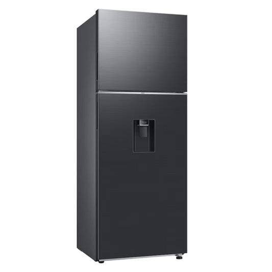 Heladera Samsung 70cm acero negro con dispenser de agua integrado en puerta