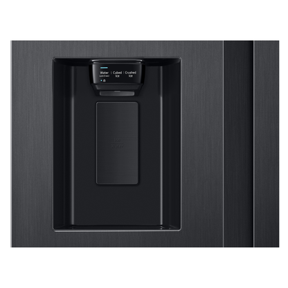 Heladera Samsung Family Hub negra con pantalla táctil y puertas francesas de 685 litros