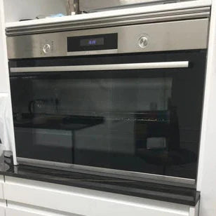 Combo Bosch: Horno 90cm Serie 6 VBD5780S0 + Microondas BEL554MS0