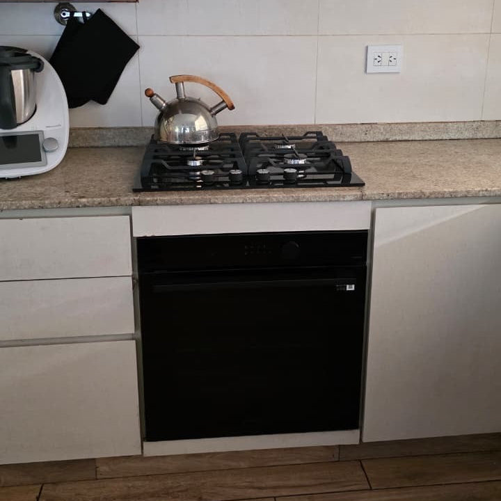Anafe a gas Samsung NA300H detalle hornallas