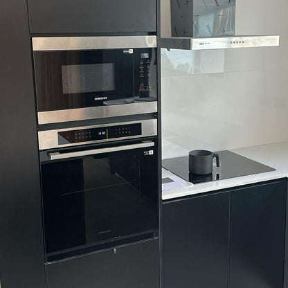 Horno Eléctrico con vapor 76L NV7B4040VASBG