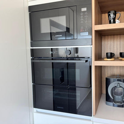 Horno eléctrico Samsung Dual Flex con microondas de empotrar