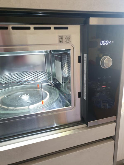 Combo Bosch: Horno Serie 4 HBA514ES3 + Microondas BEL554MS0